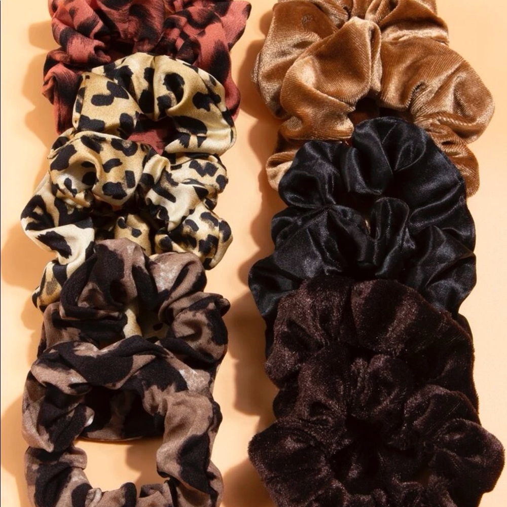 12 piece leopard pattern scrunchies - Picture 1 of 4